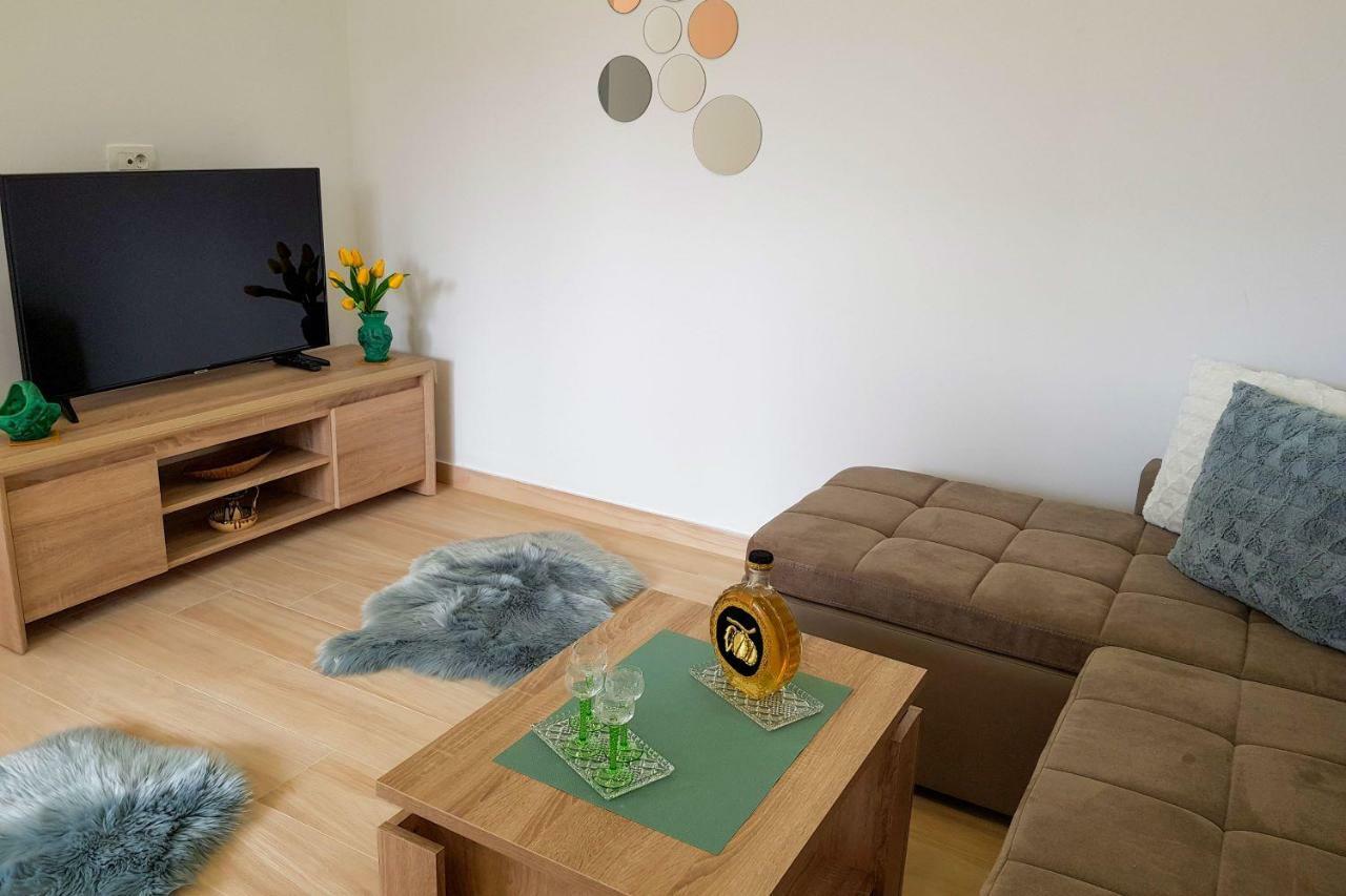 Apartments Mobine Меткович Экстерьер фото