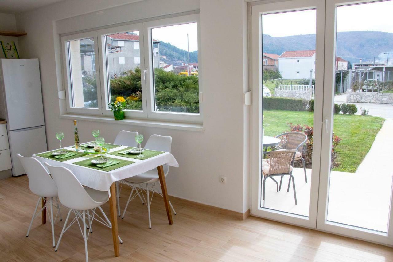 Apartments Mobine Меткович Экстерьер фото