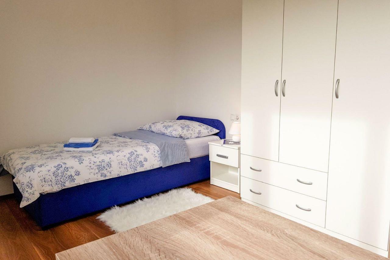 Apartments Mobine Меткович Экстерьер фото