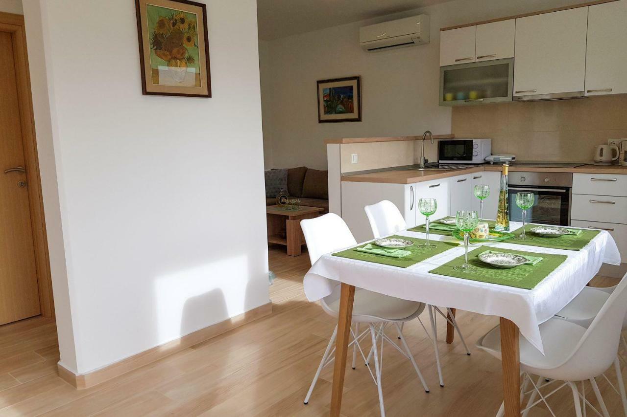 Apartments Mobine Меткович Экстерьер фото