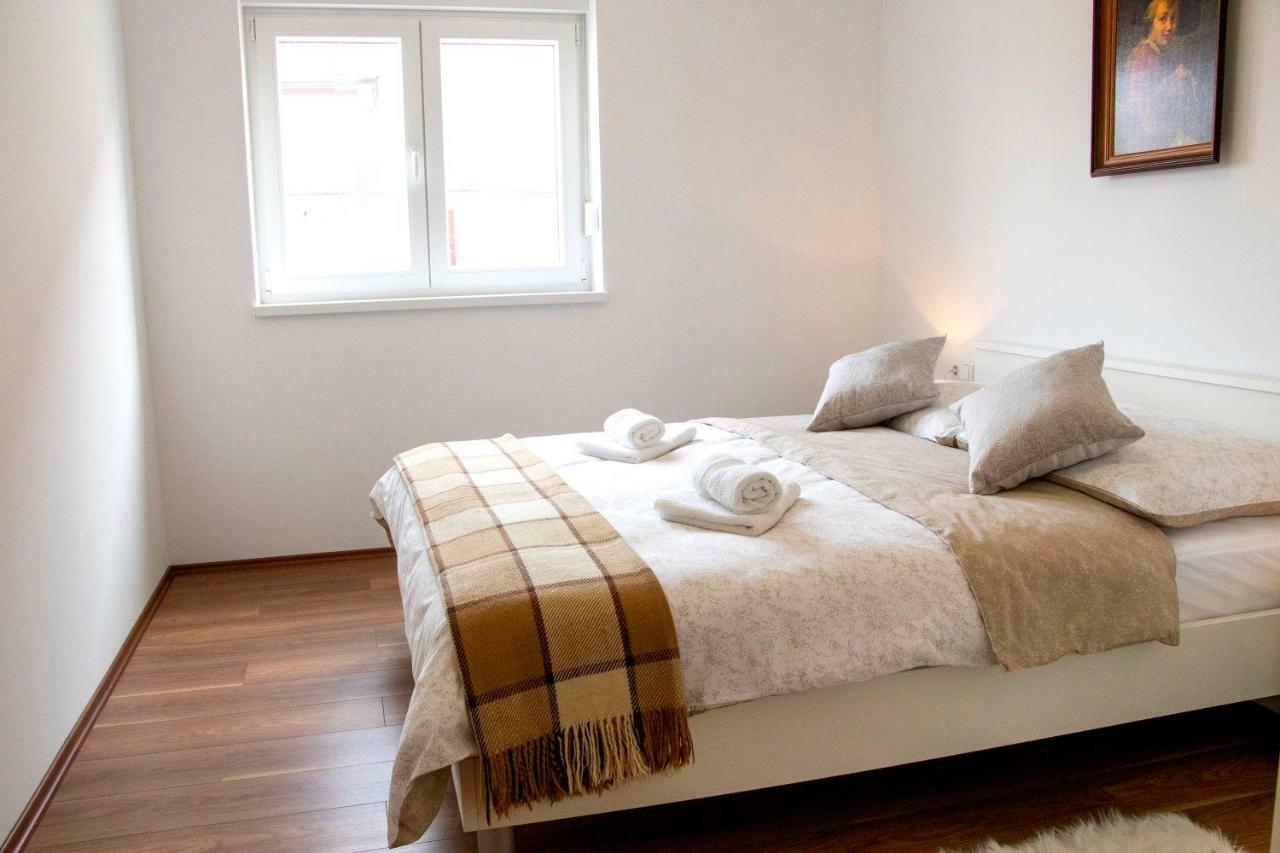 Apartments Mobine Меткович Экстерьер фото