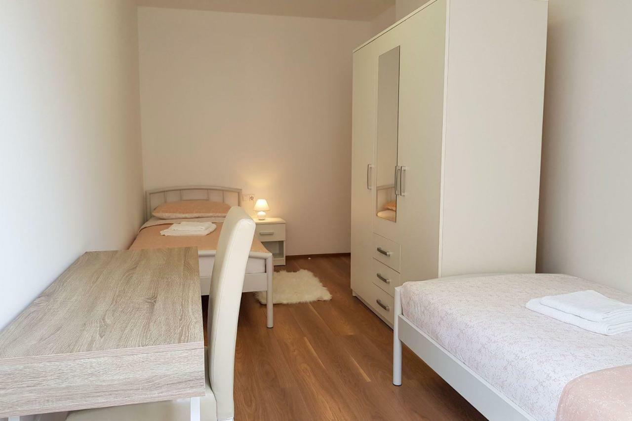 Apartments Mobine Меткович Экстерьер фото